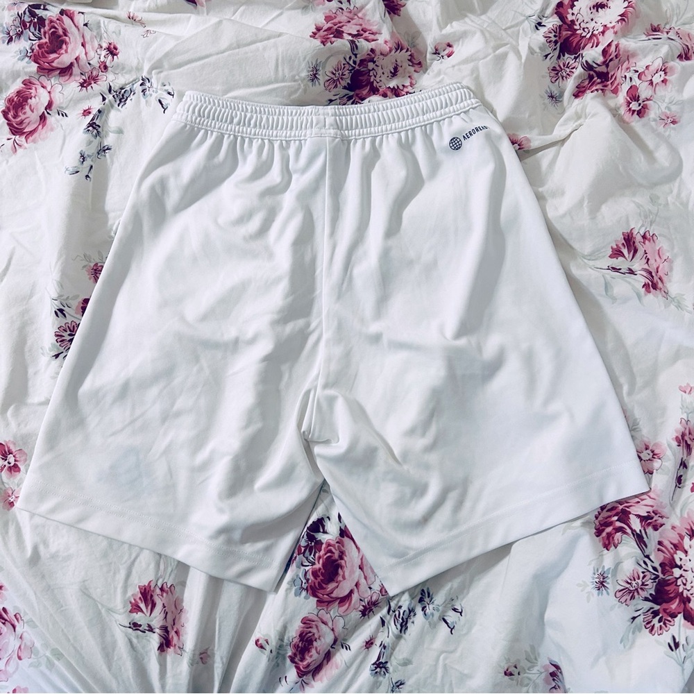 ▪️6/$25▪️ Adidas Aeroready White Soccer Shorts - Picture 4 of 7